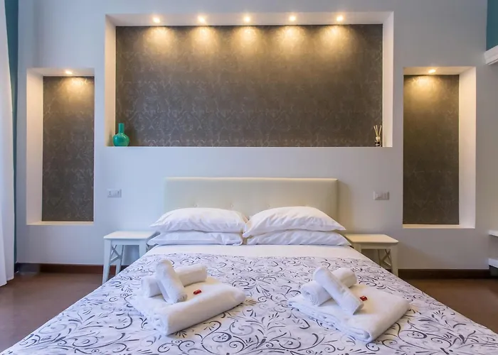 Stazione San Pietro 20 Apartment